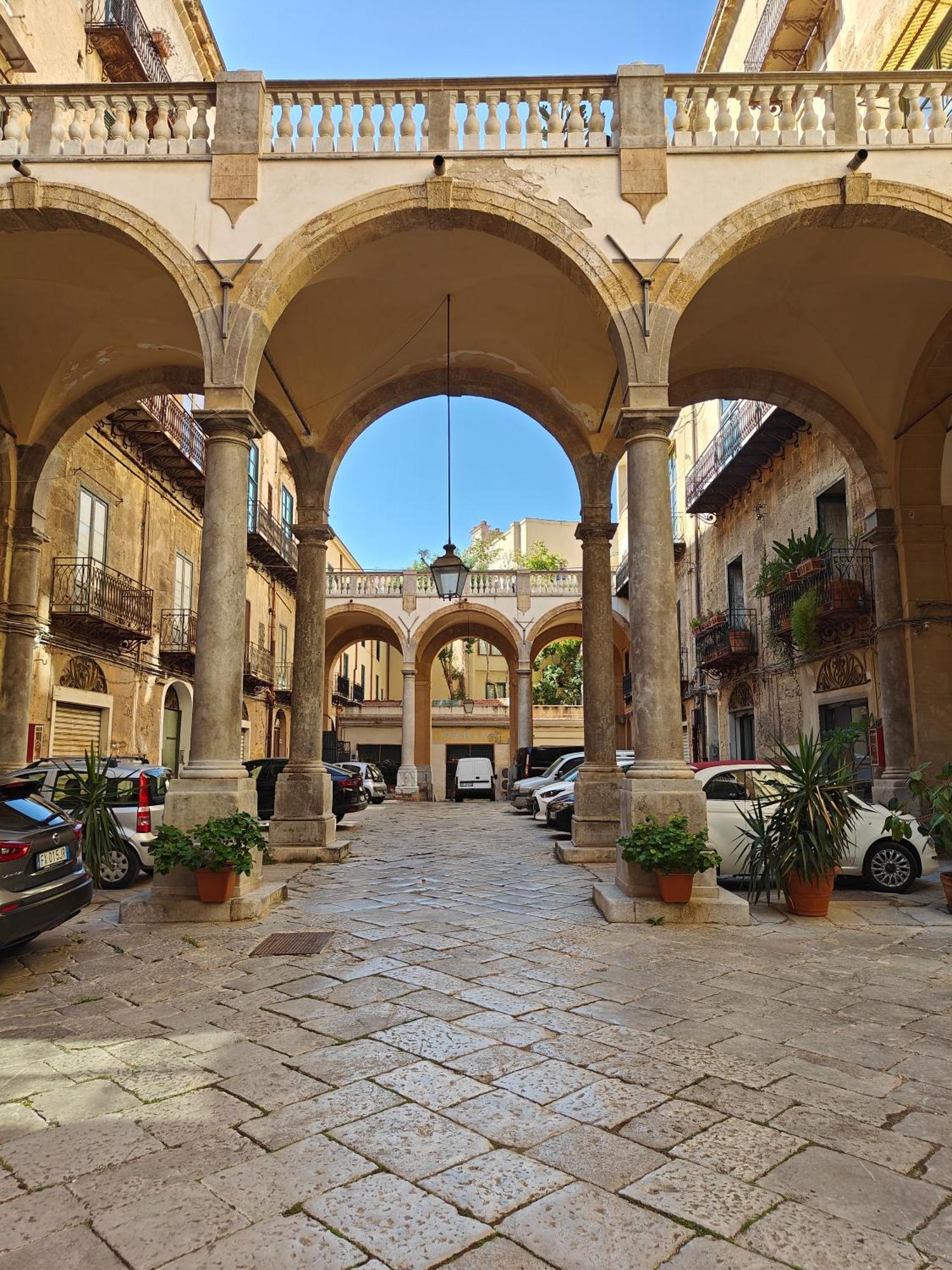 Casetta Caladi Small - Palermo Centro Storico Esterno foto